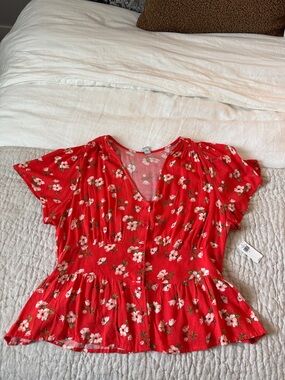 Red Floral Peplum Button-Front Blouse